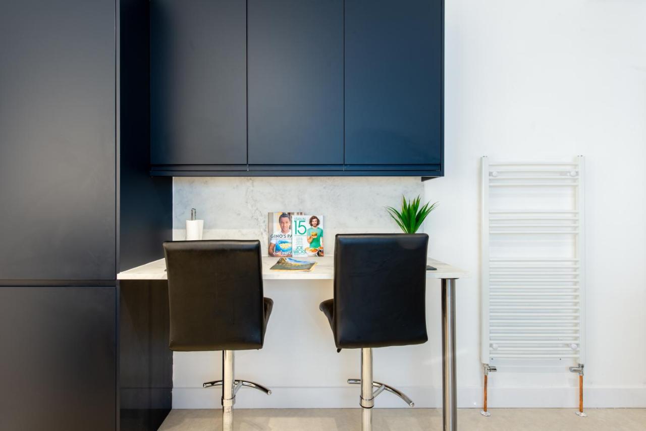 Luxe Maisonette- Parking, 4K Tvs, Leds, Local Snacks And More! Бат Экстерьер фото